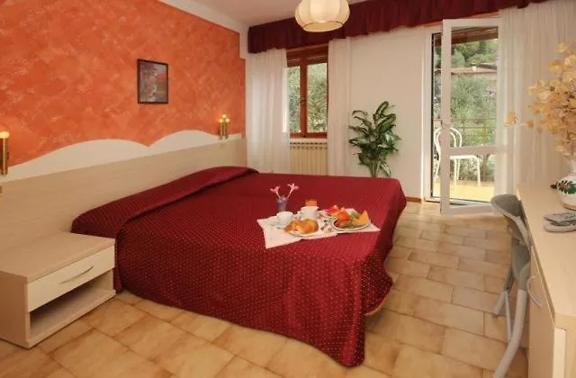 Hotel Augusta Garni Limone sul Garda